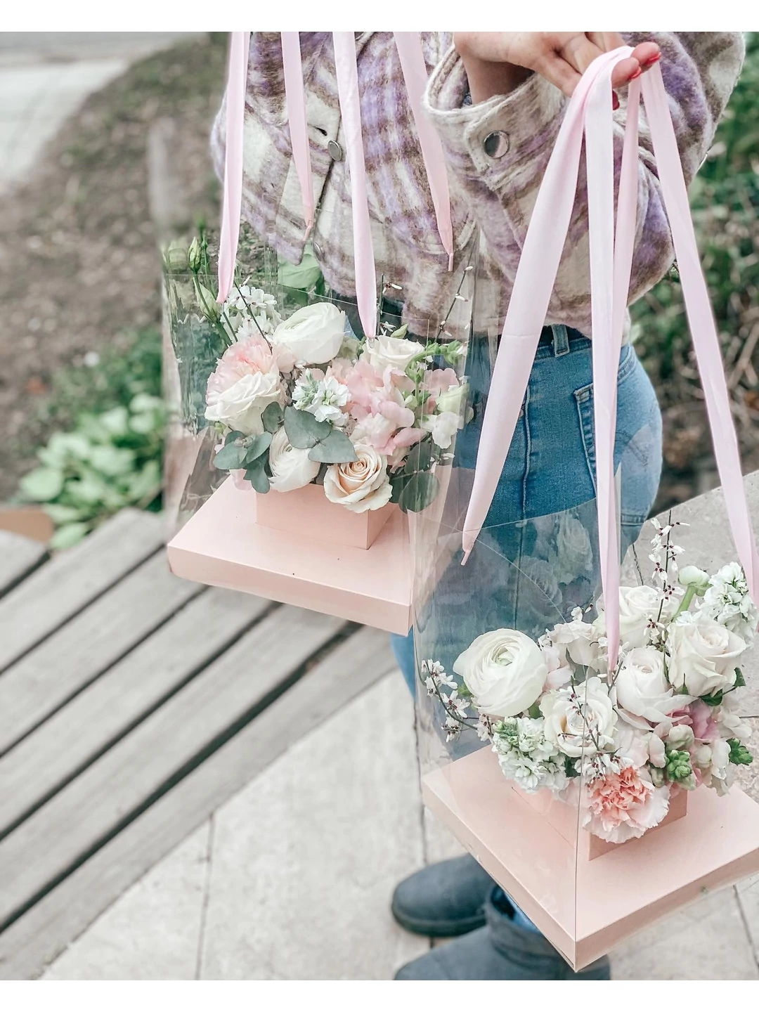 Flower box in bag